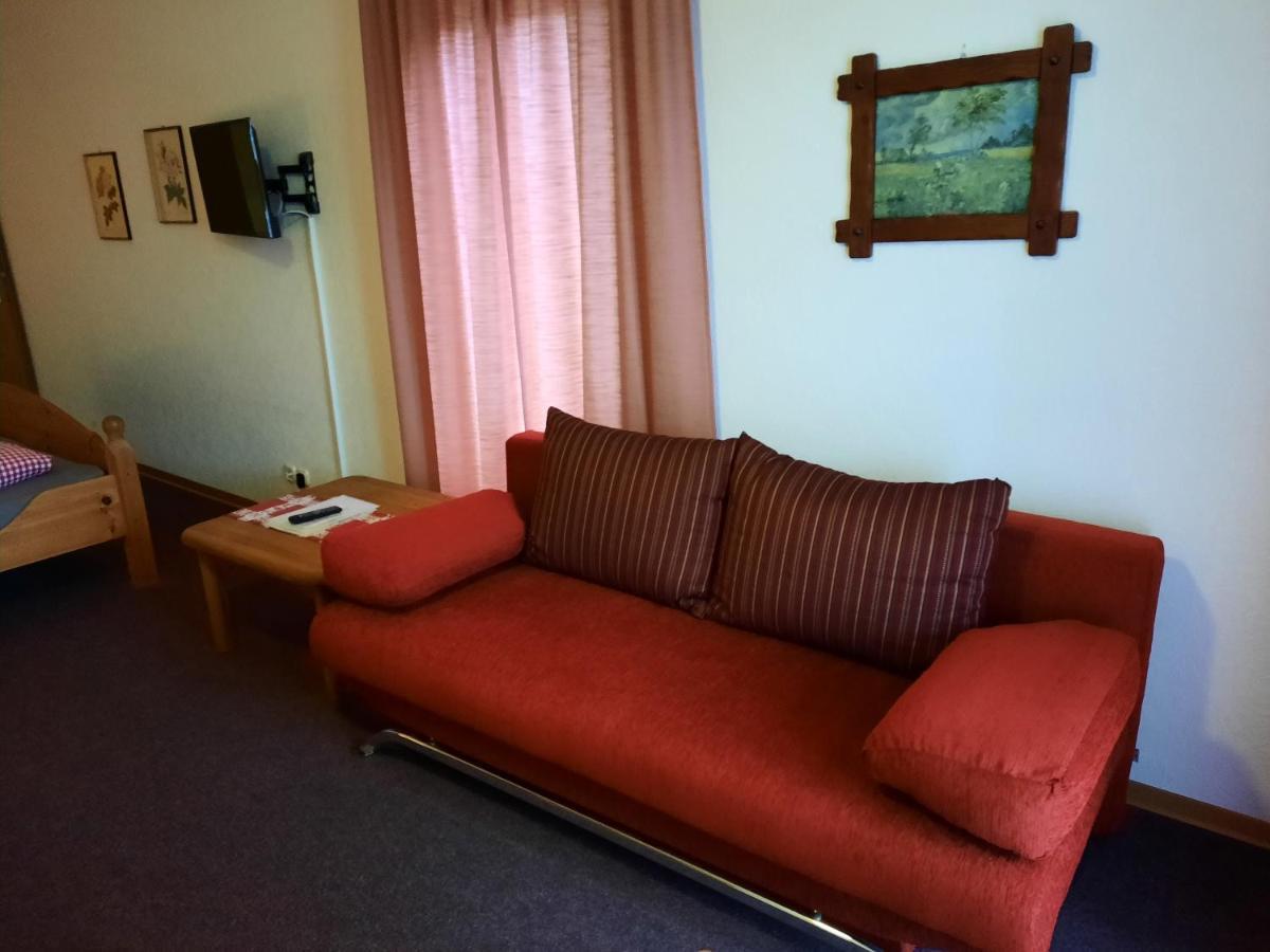 Landgasthof Rotlipp Gaestezimmer Ortenberg  Ngoại thất bức ảnh