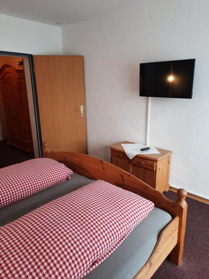 Landgasthof Rotlipp Gaestezimmer Ortenberg  Ngoại thất bức ảnh