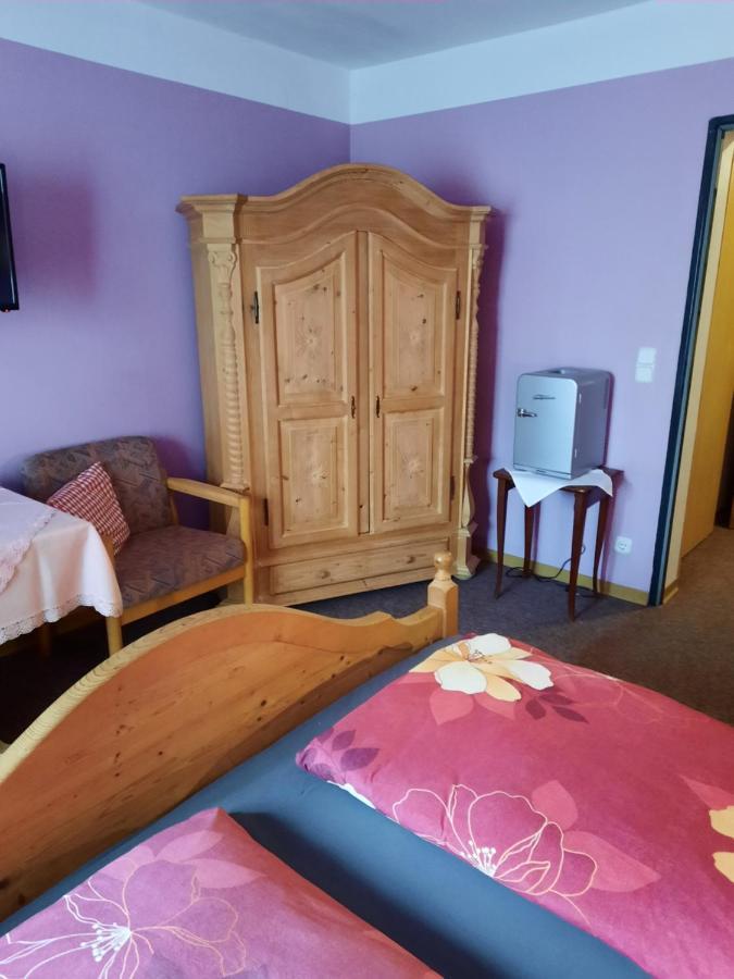 Landgasthof Rotlipp Gaestezimmer Ortenberg  Ngoại thất bức ảnh