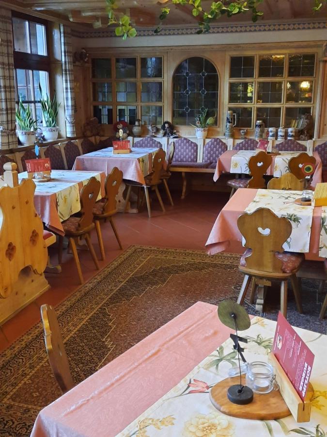 Landgasthof Rotlipp Gaestezimmer Ortenberg  Ngoại thất bức ảnh